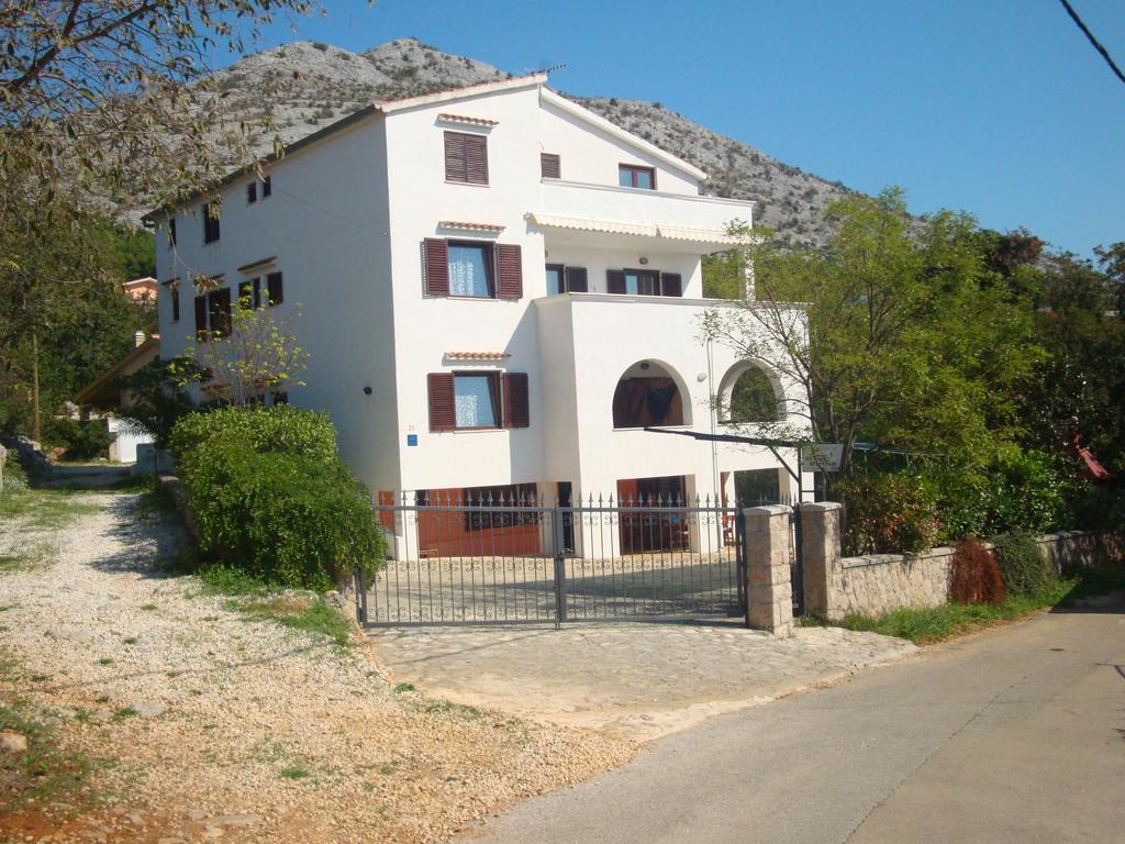 Apartments Vukelic Starigrad Paklenica Exteriér fotografie